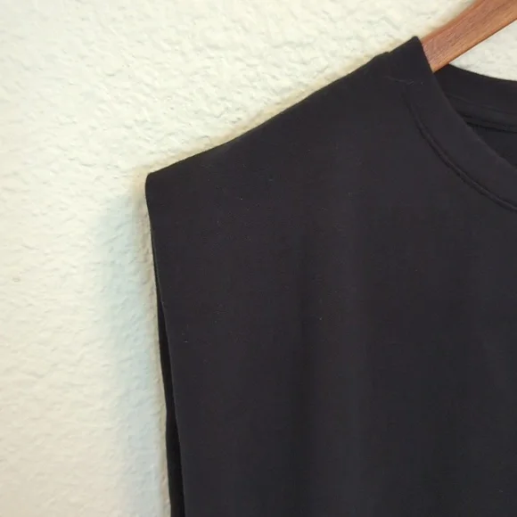 Gap Sleeveless Midi Dress - Picture 2 of 3